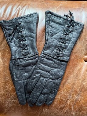 Harley-Davidson Black Lace-Up Leather Gauntlet Gloves